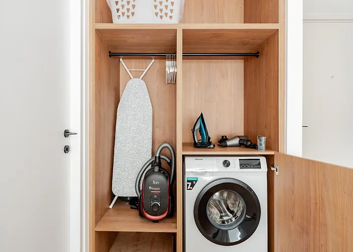 Daire Yamas Urban Living Stayone Old Town Balcony Limasol