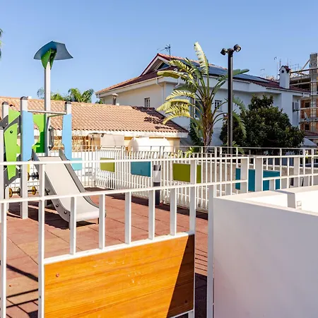 Yamas Stayone Old Town Studio Apartment *