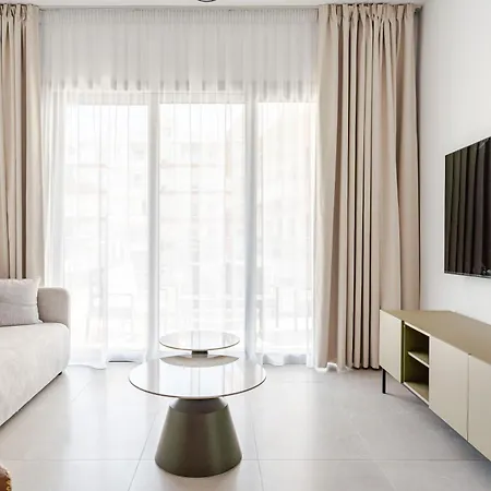 Apartment Yamas Urban Living Stayone Old Town Balcony Studio