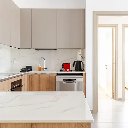 Apartment Yamas Stayone Old Town Studio