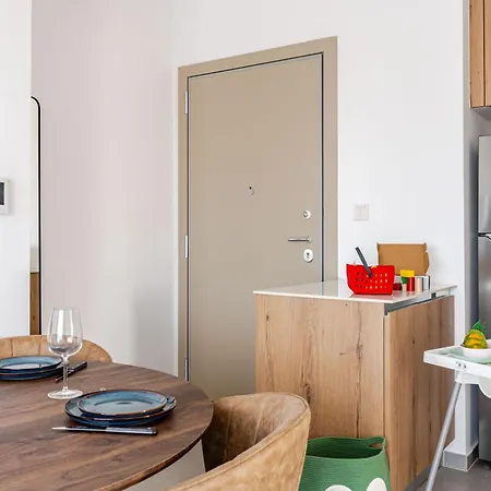 Apartment Yamas Urban Living Stayone Old Town Balcony Studio