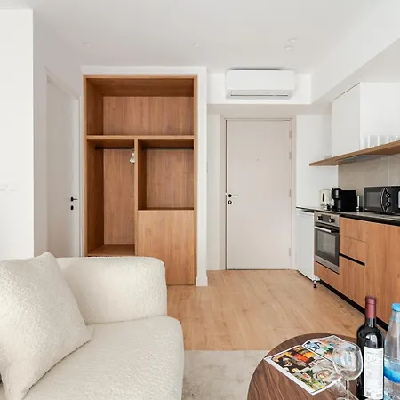 Aparthotel Yamas Urban Living Stayone 3*