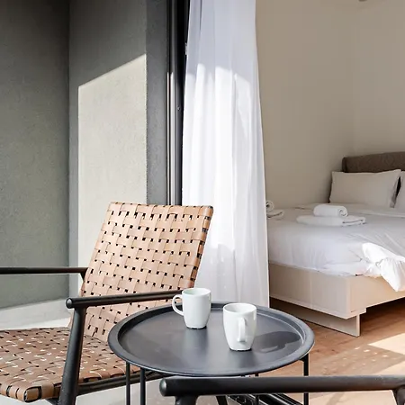 Hotel apartamentowy Yamas Urban Living Stayone Limassol