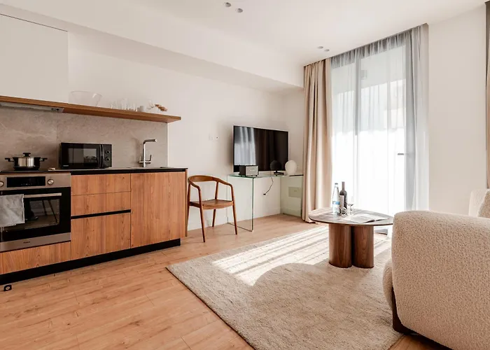 Yamas Urban Living Stayone Old Town Balcony *