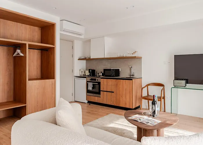 Yamas Urban Living Stayone Old Town Balcony Appartamento *