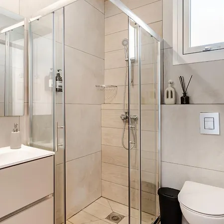 Yamas Stayone Old Town Studio * Limassol